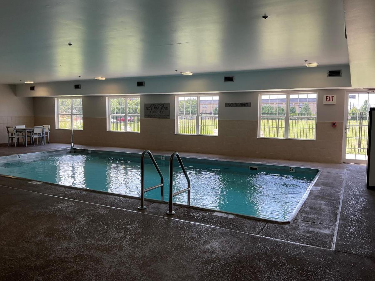 Country Inn & Suites By Radisson, Marion, Il Buitenkant foto