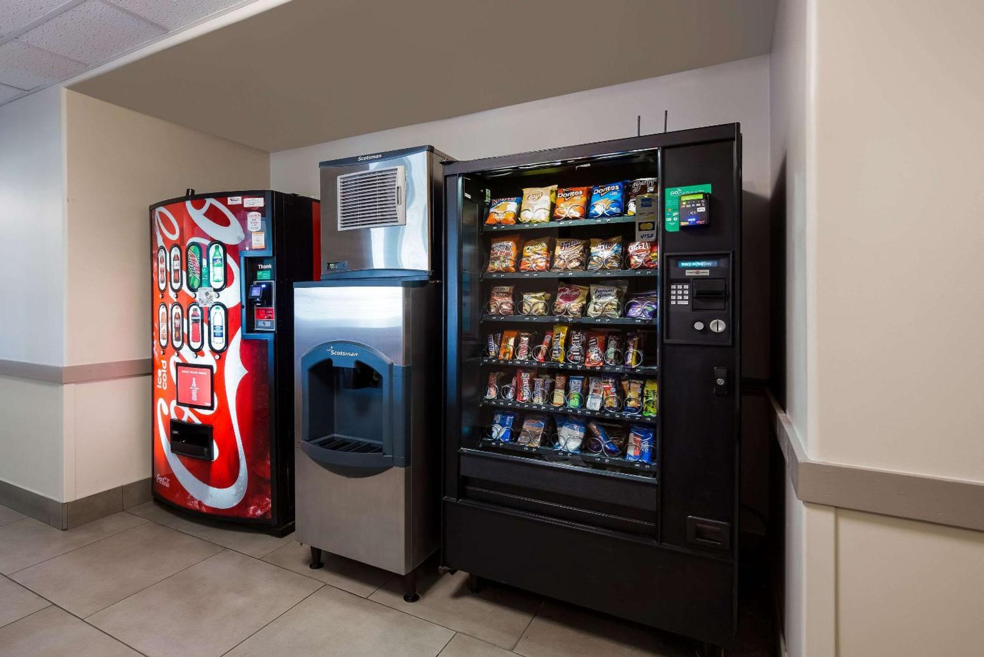 Country Inn & Suites By Radisson, Marion, Il Buitenkant foto